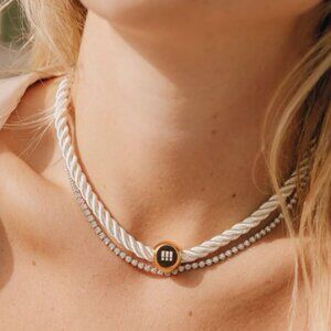 Daily Drills x Timeless Pearly necklace